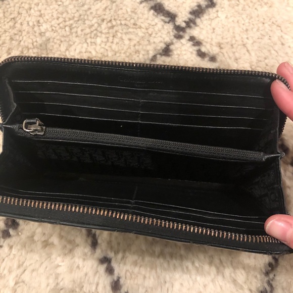 Dior Vintage Wallet - Picture 3 of 6